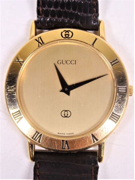 gucci logo horloge achterkant|vintage gucci 105.